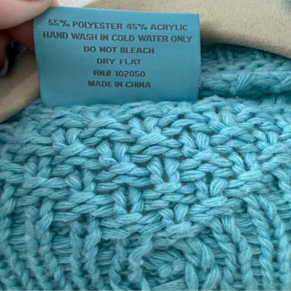 Taylor Swift 1989 (Taylor’s Version) Blue Seagull Cable Knit Cardigan Sweater - Picture 5 of 8